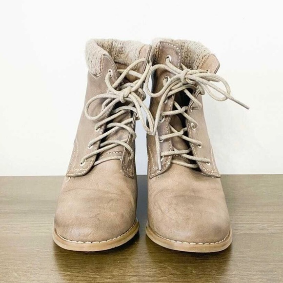 Nautica Wedge Booties - Picture 2 of 5